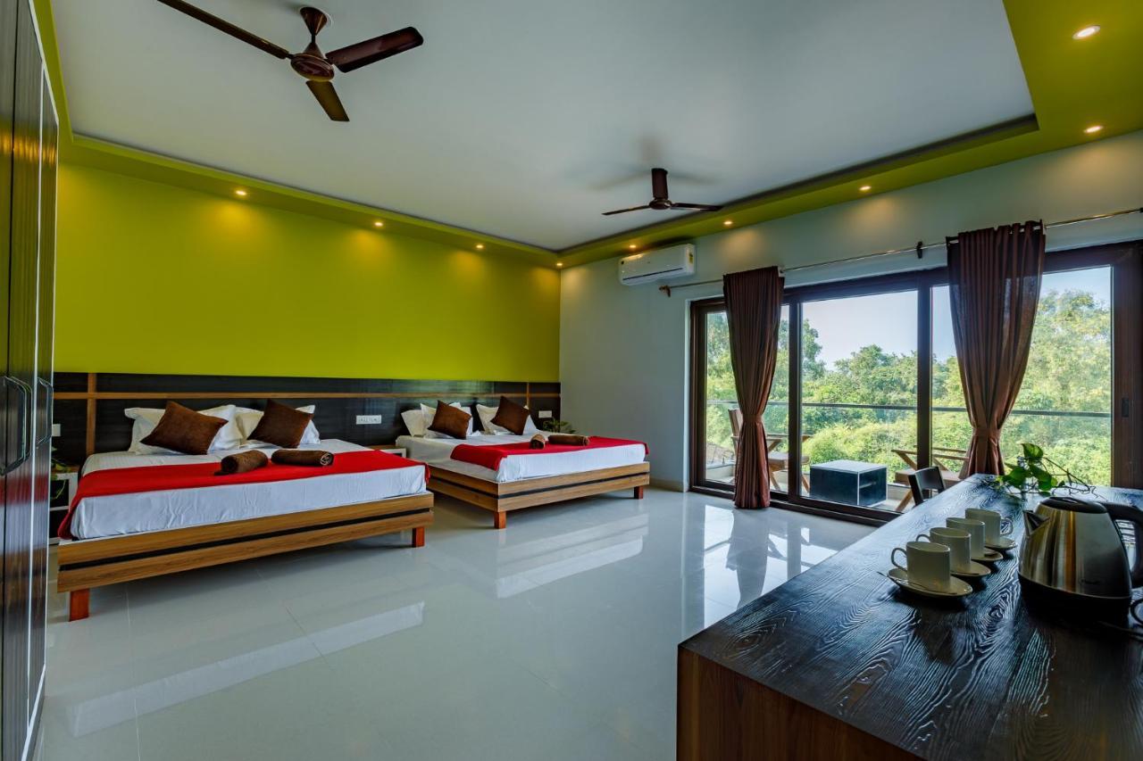 Om Shanti Residence Kanakona Kültér fotó